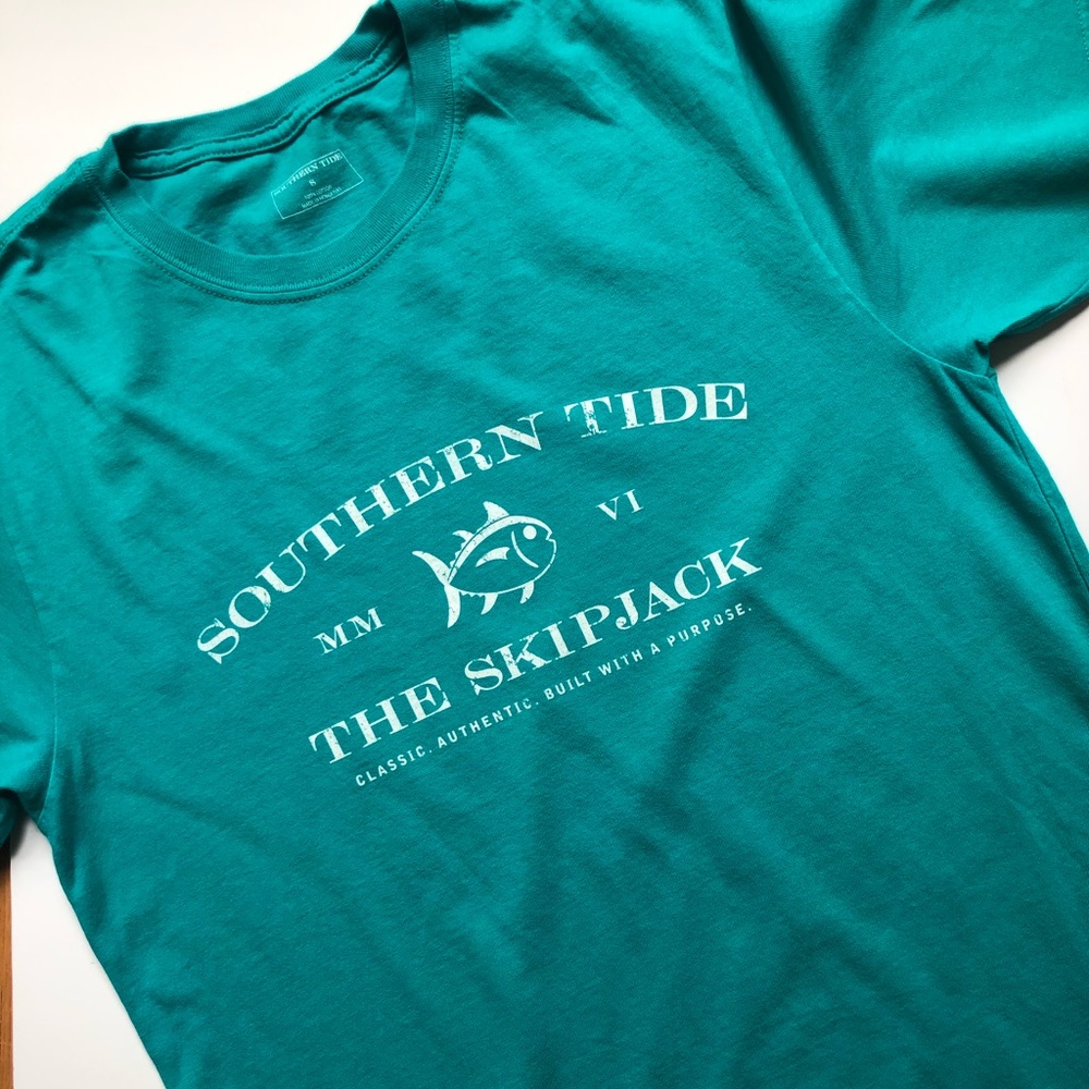Southern Tide Tee - Men’s Small